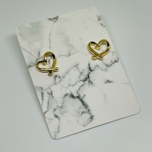 Heart 💛Stud Earrings